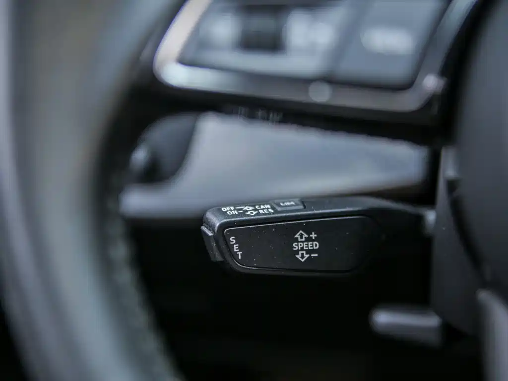 Audi A4L 2020 40 TFSI Luxury