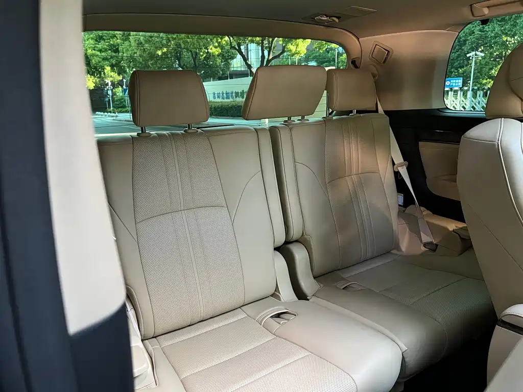 Toyota Vellfire 2019 Hybrid 2.5L HV Premium Edition