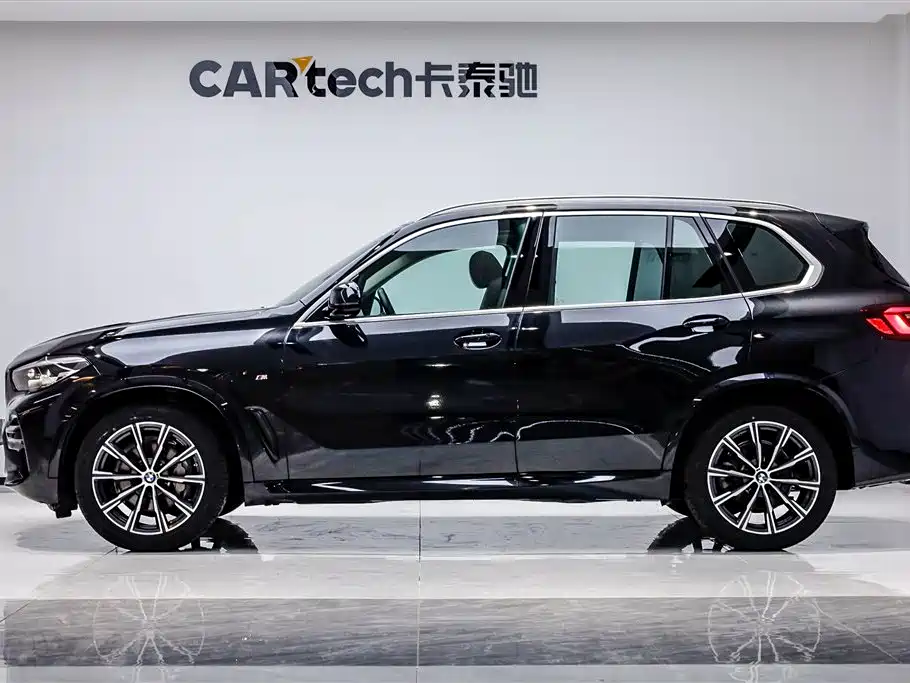 BMW X5 (Import) 2022 xDrive30i M Sport Package