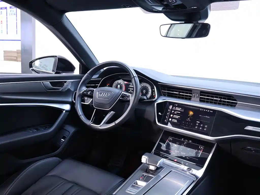 Audi A6L 2025 40 TFSI Luxury Dynamic Edition