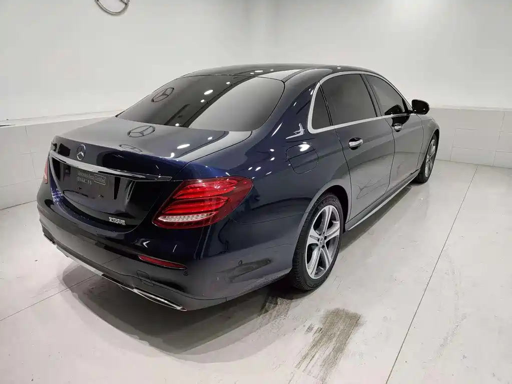Mercedes-Benz E-Class 2019 E 260 L Sport