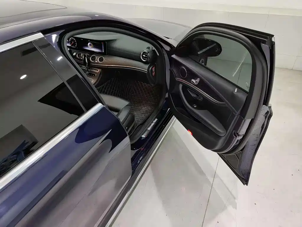 Mercedes-Benz E-Class 2019 E 260 L Sport