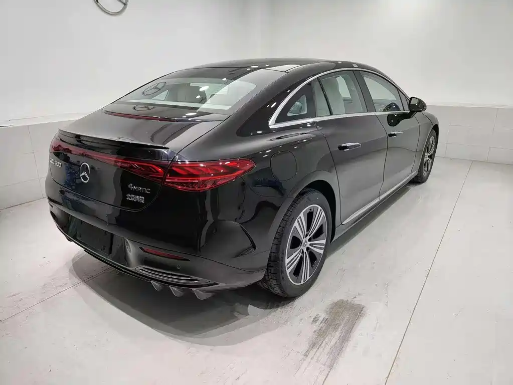 Mercedes-Benz EQE 500 4MATIC Pioneer Edition 2025