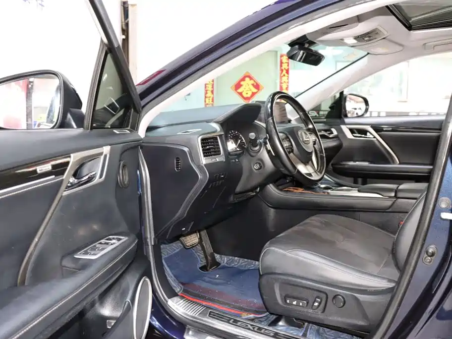 Lexus RX 300 FWD Elite Edition