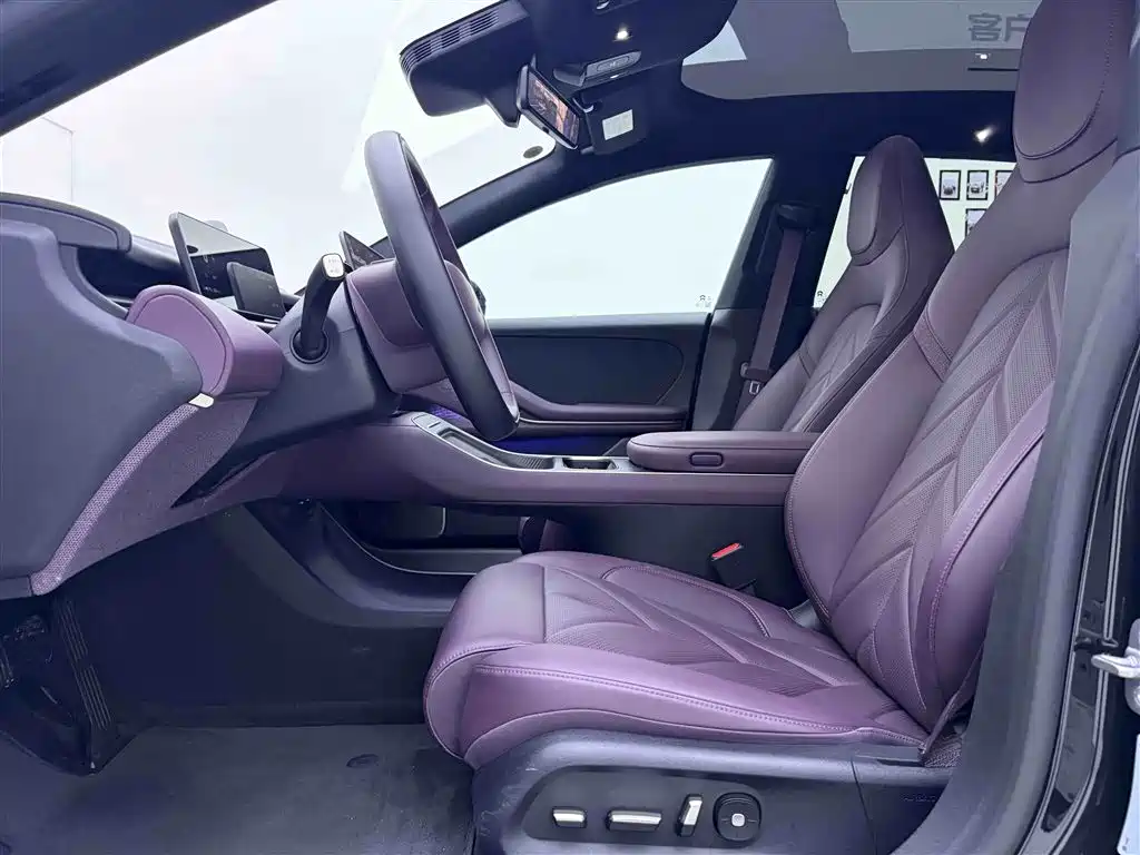 NIO ET5T 2025 75kWh Touring