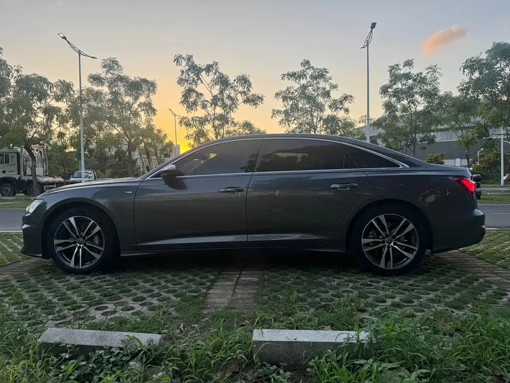 Audi A6L 2020 45 TFSI quattro Premium Sports Edition