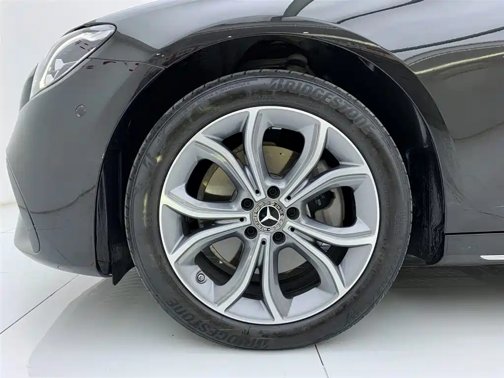 Mercedes-Benz E-Class 2023 E 300 L Sport Fashion