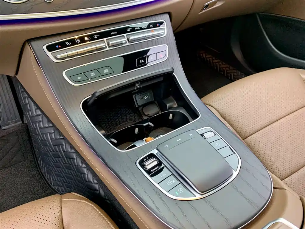 Mercedes-Benz E-Class 2023 E 300 L Sport Fashion