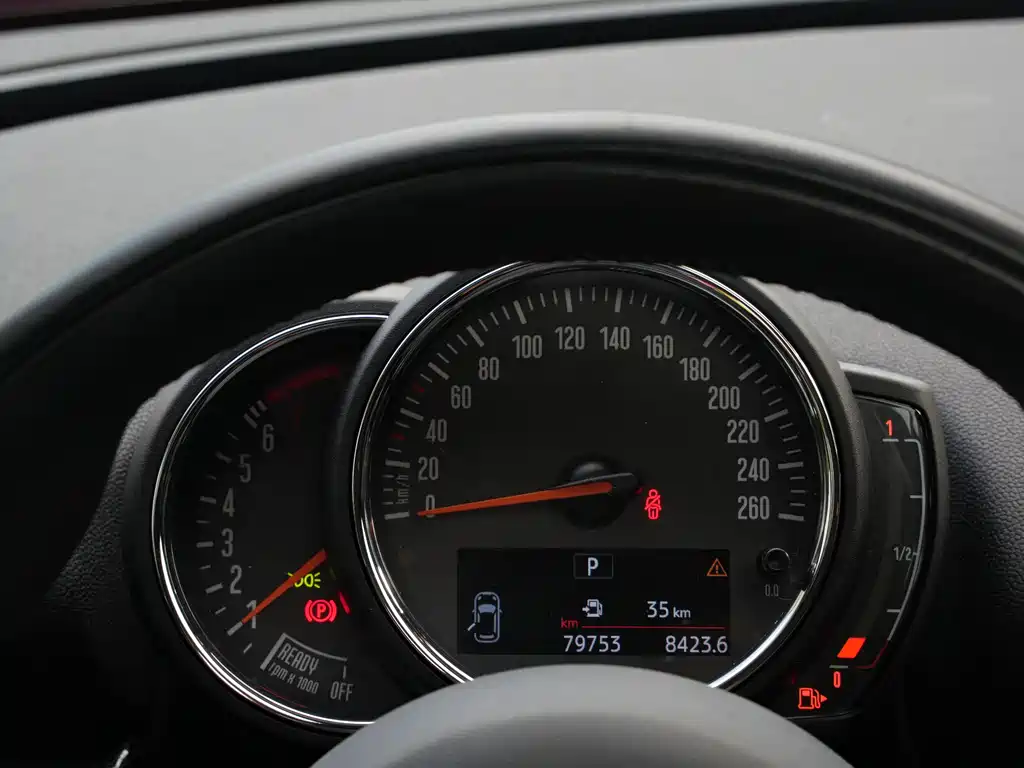 MINI CLUBMAN 2019 1.5T COOPER