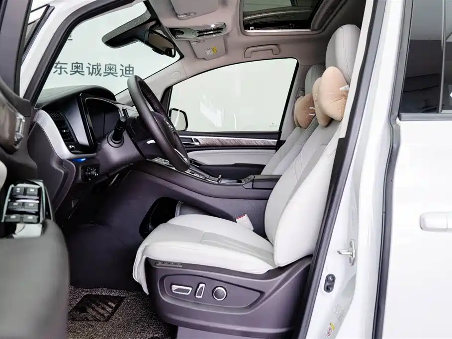 GAC Trumpchi M8 2023 Lingxiu Series 390T Supreme Edition