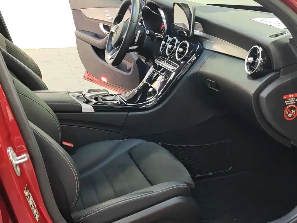 Mercedes-Benz C-Class 2018 C 200 Achievement Special Edition