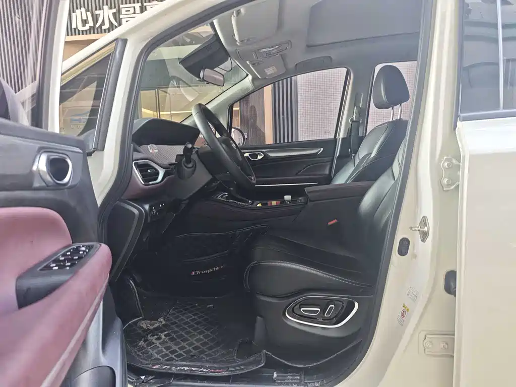 Trumpchi M6 2021 PRO 270T DCT Premium Edition