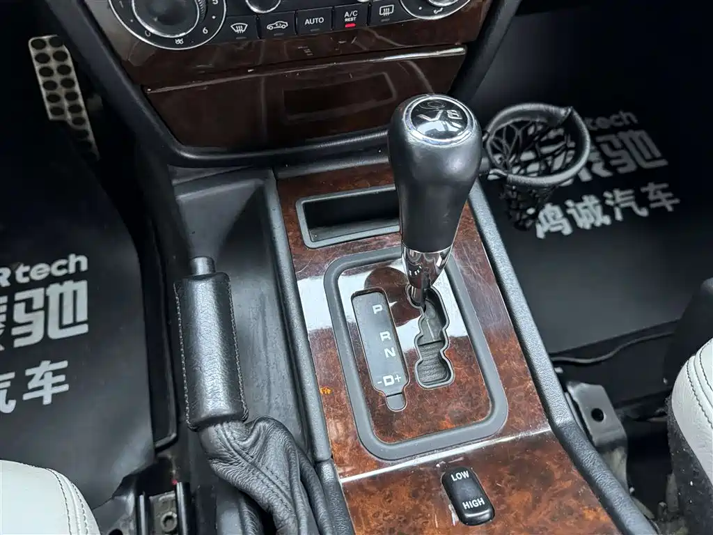 Mercedes-Benz G-Class 2010 G 500