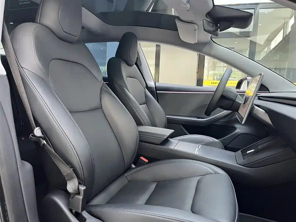 Model 3 2023 Rear-Wheel Drive
