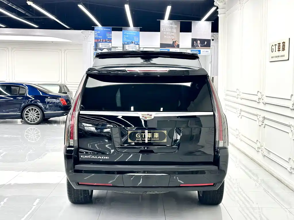 Cadillac Escalade ESV Platinum 2017 6.2L