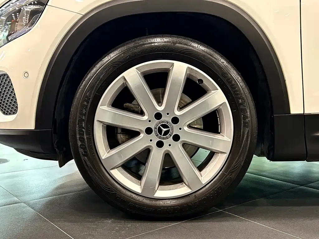 Mercedes-Benz GLB 2020 Facelift GLB 200 Fashion Edition