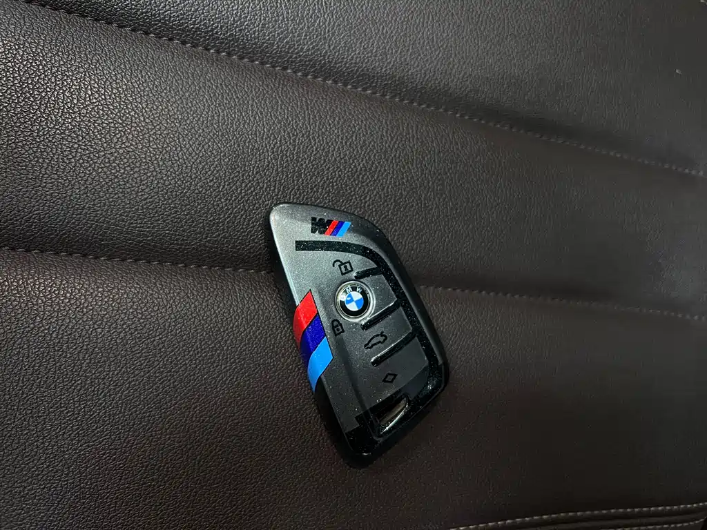 BMW 5 Series 2020 525Li M Sport Package
