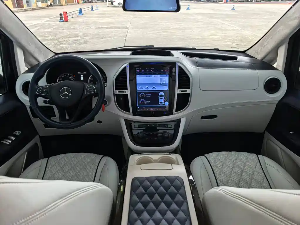 Mercedes-Benz Vito 2016 2.0T Elite