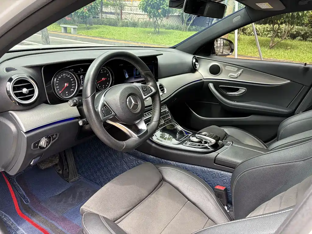 Mercedes-Benz E-Class 2017 E 200 Sport 4MATIC