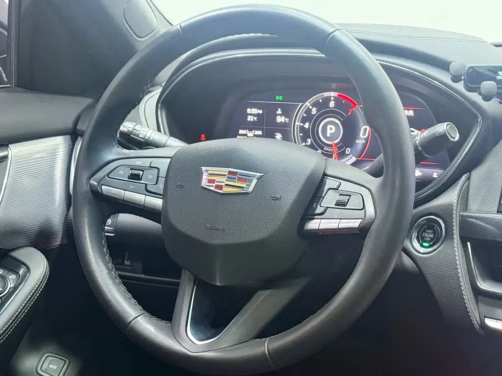 Cadillac CT5 2023 28T Luxury (Standard Edition)