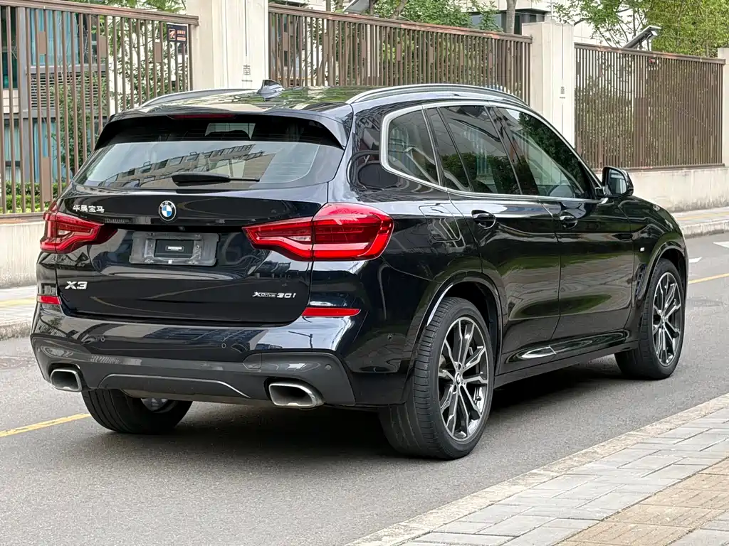 BMW X3 2021 xDrive30i Leading Edition M Sport Package