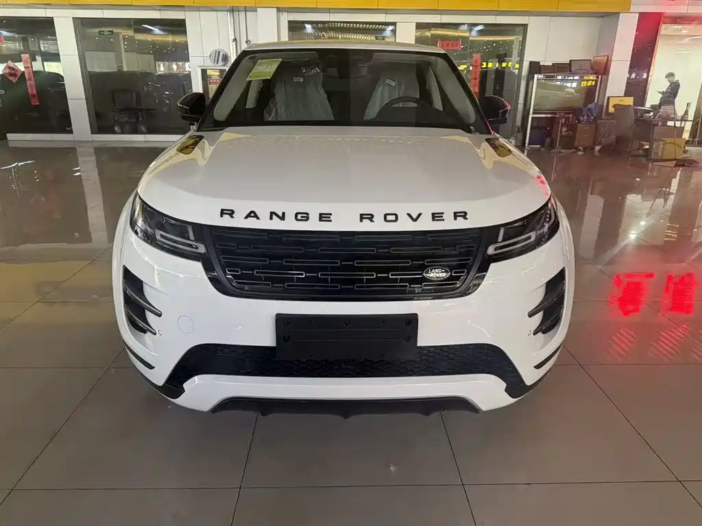 Range Rover Evoque L SE 2026
