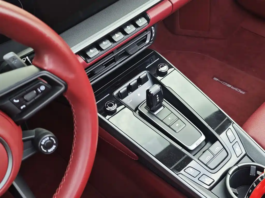 Porsche 911 Targa 4