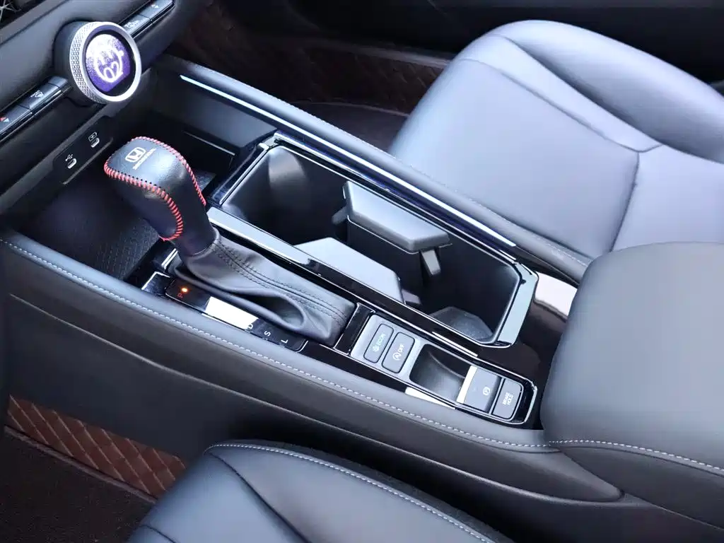 Honda Accord 2025 Sport Series 260TURBO Luxury Edition