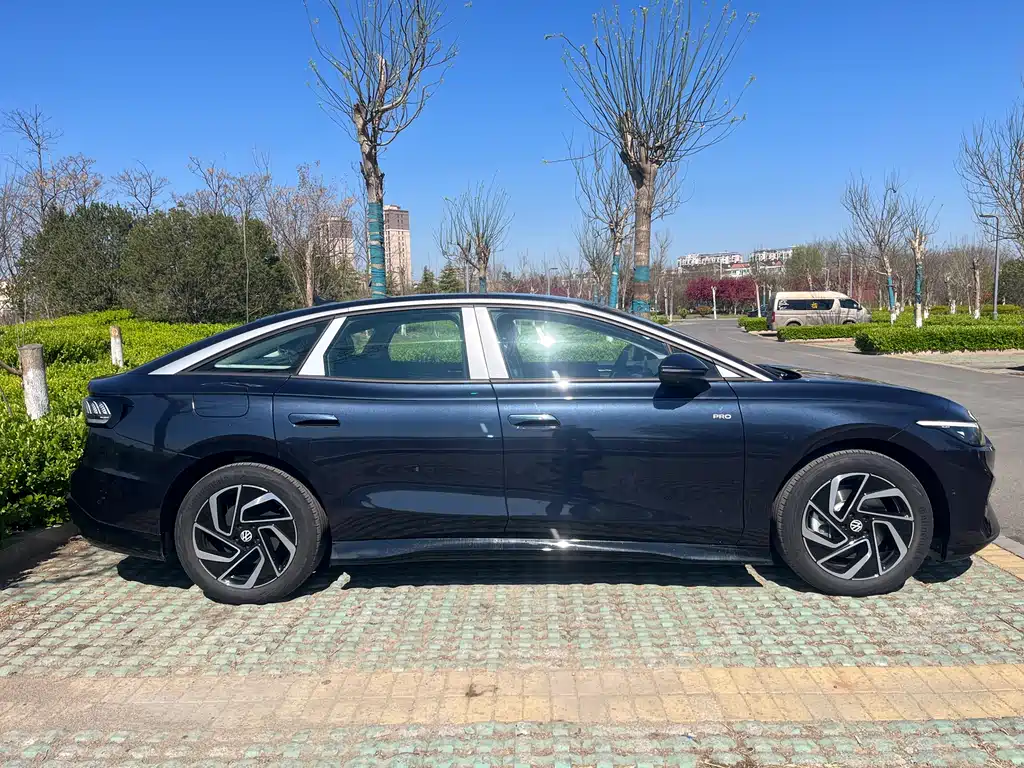 Volkswagen ID.7 VIZZION 2024 PRO Edition