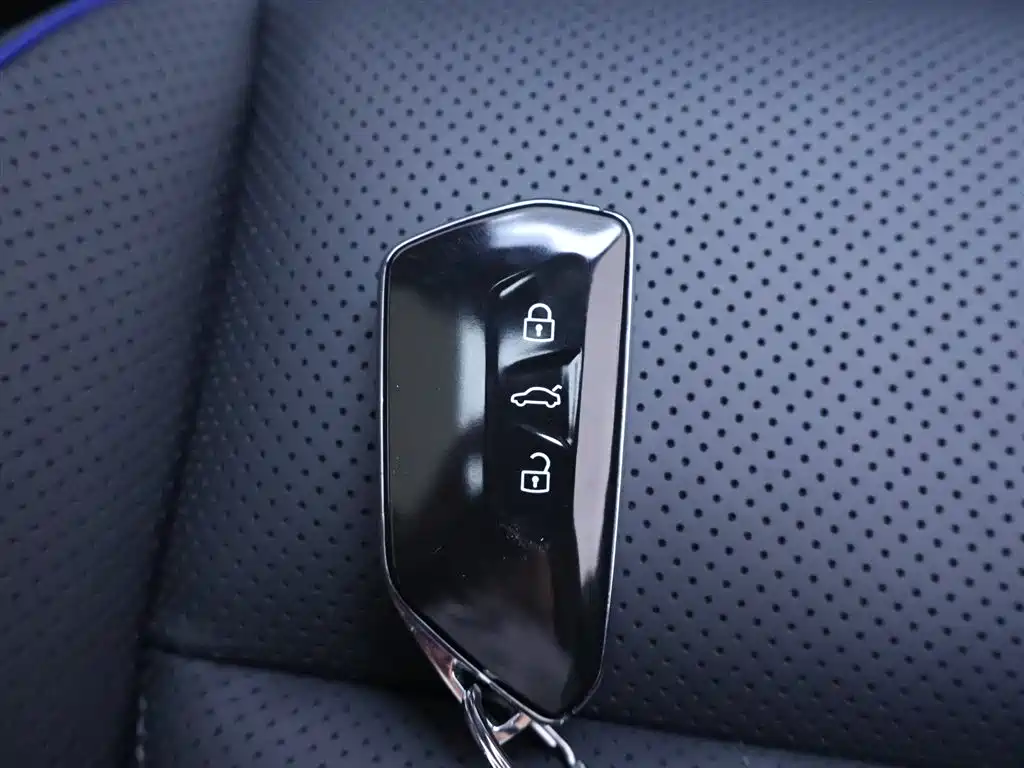 Tiguan L 2024 PRO 330TSI FWD R-Line