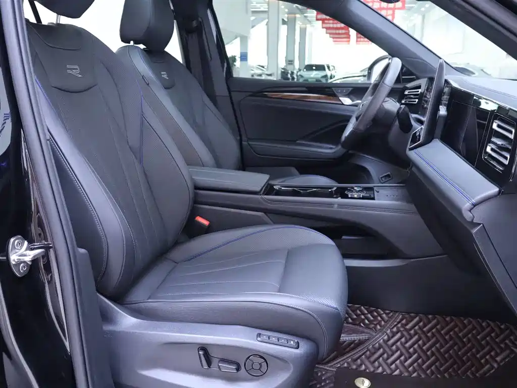 Tiguan L 2024 PRO 330TSI FWD R-Line