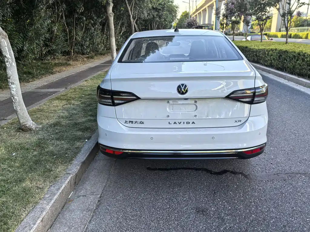 Volkswagen Lavida 2025 New Sharp 1.5L Outstanding Wish Edition