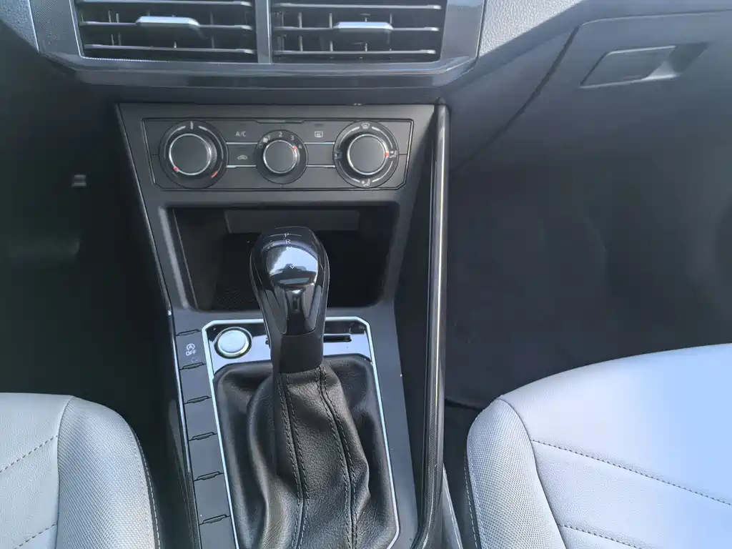 Volkswagen Lavida 2025 New Sharp 1.5L Outstanding Wish Edition