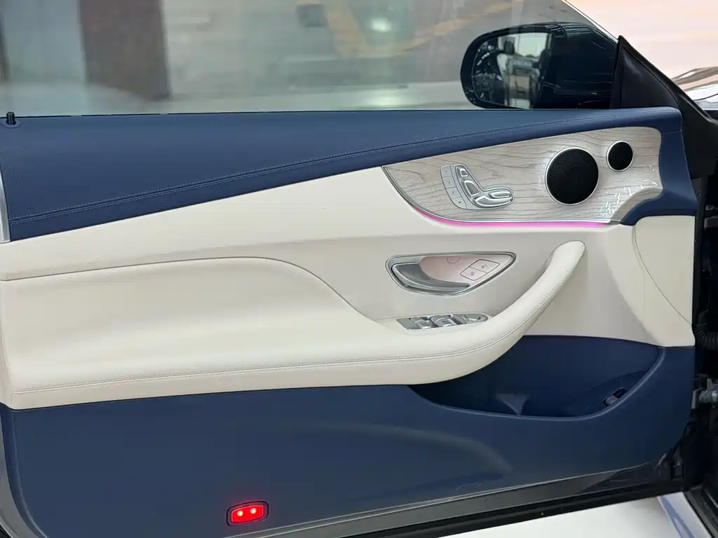 Mercedes-Benz E-Class 2023 E 260 Coupe
