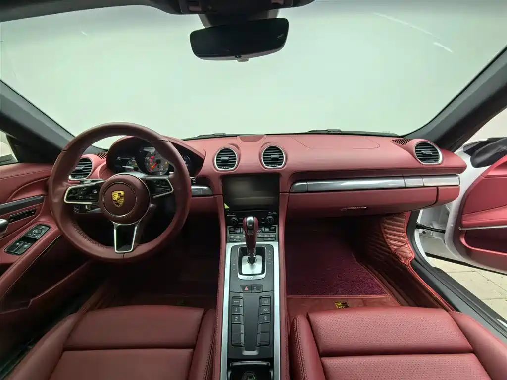 Porsche 718 Cayman 2.0T 2022