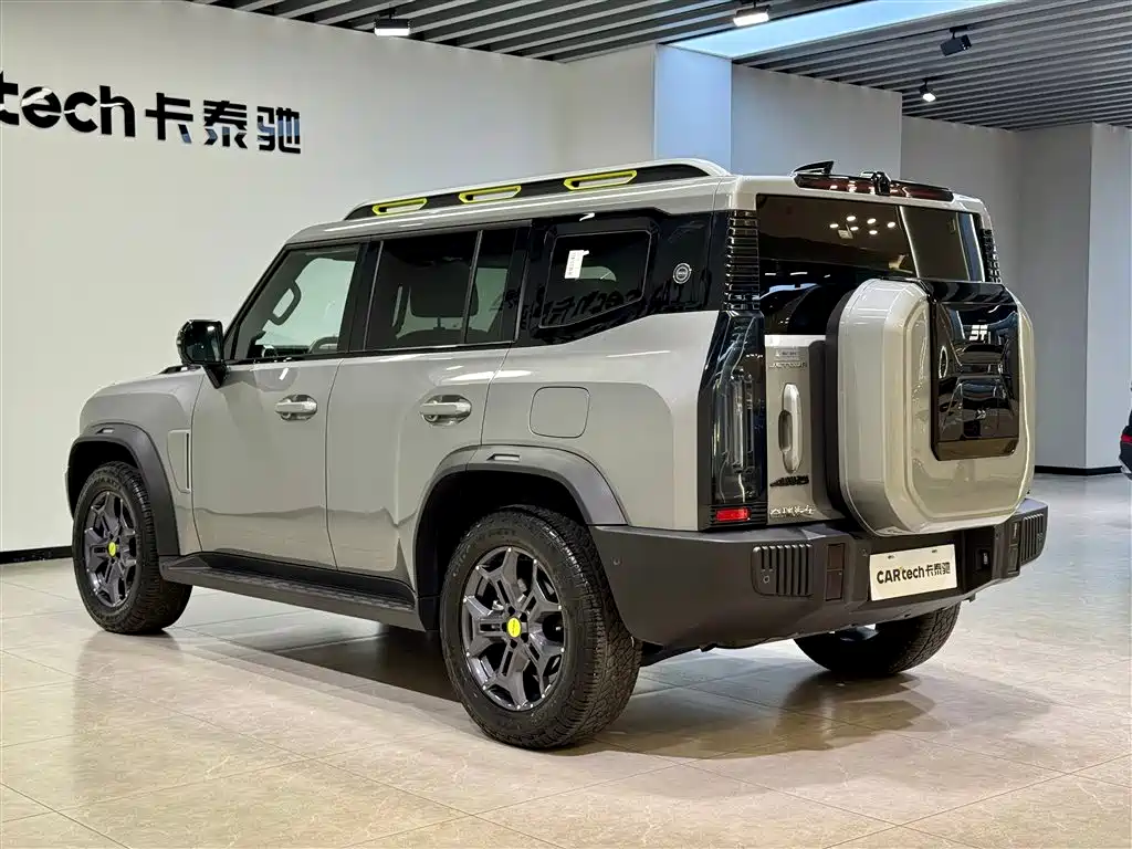 Jetour Traveller 2023 2.0T AWD Cross PRO+