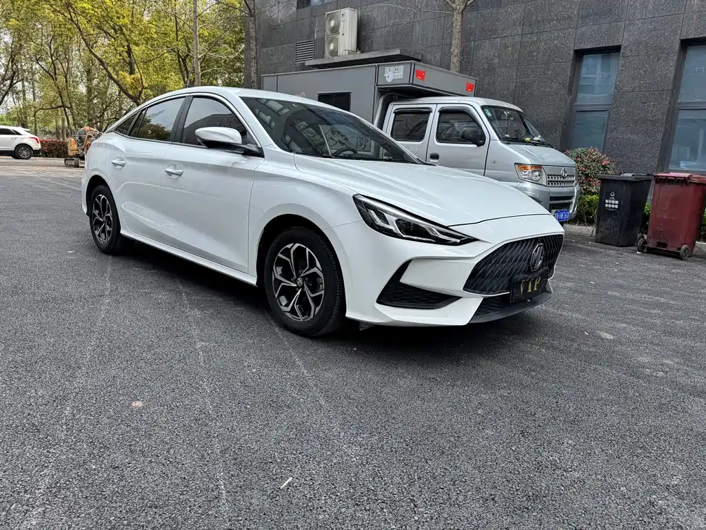 MG5 2021 180DVVT CVT Youth Fashion Edition