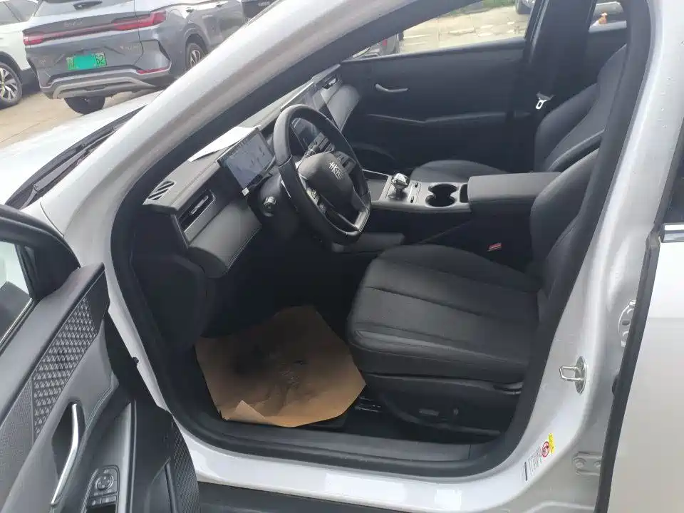 Qin Plus 2025 EV Intelligent Driving Edition 510KM Surpassing Version