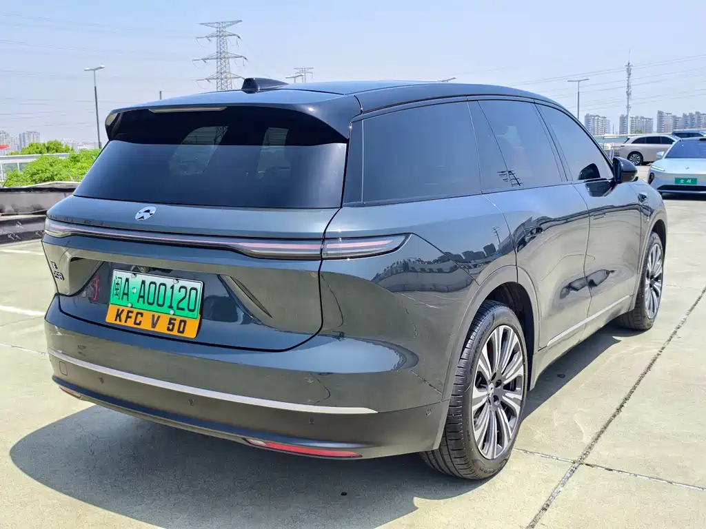NIO ES8 2023 75kWh