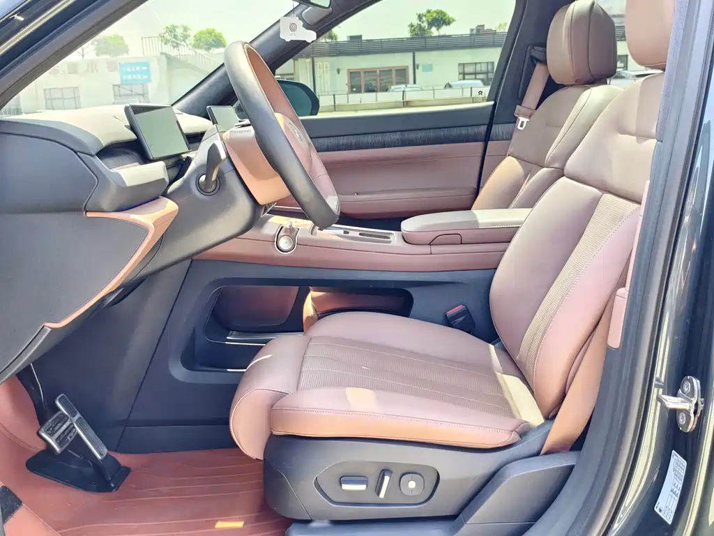 NIO ES8 2023 75kWh