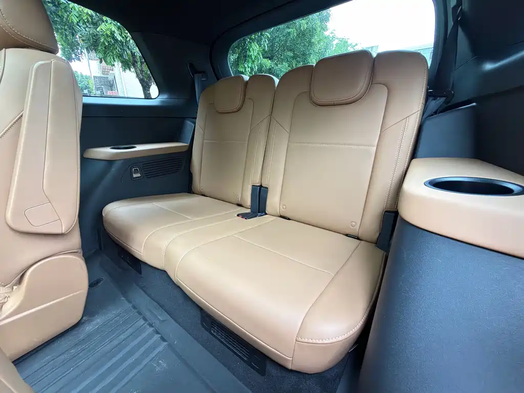 Li Auto ONE 2021 Extended-Range 6-Seater
