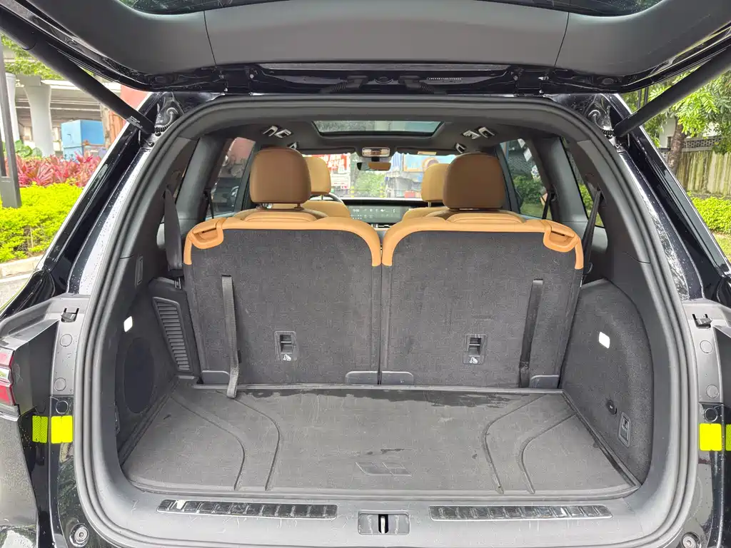 Li Auto ONE 2021 Extended-Range 6-Seater