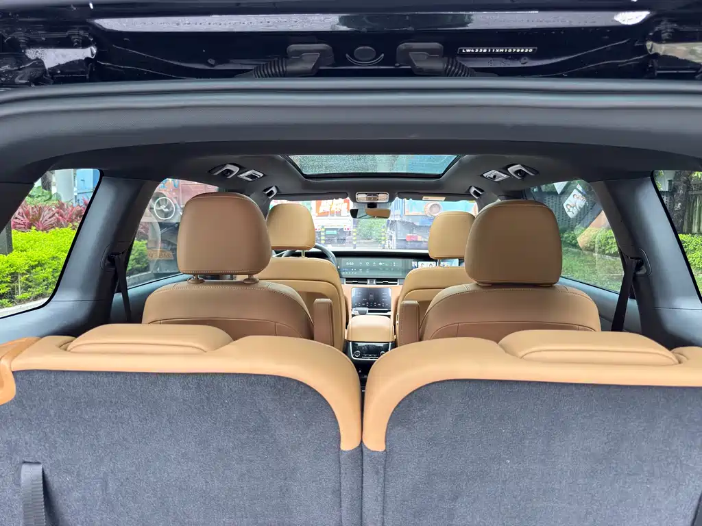 Li Auto ONE 2021 Extended-Range 6-Seater
