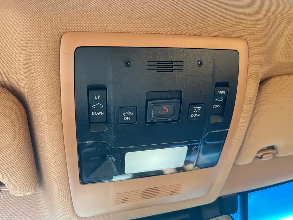 Lexus ES 2022 300h Premium Edition