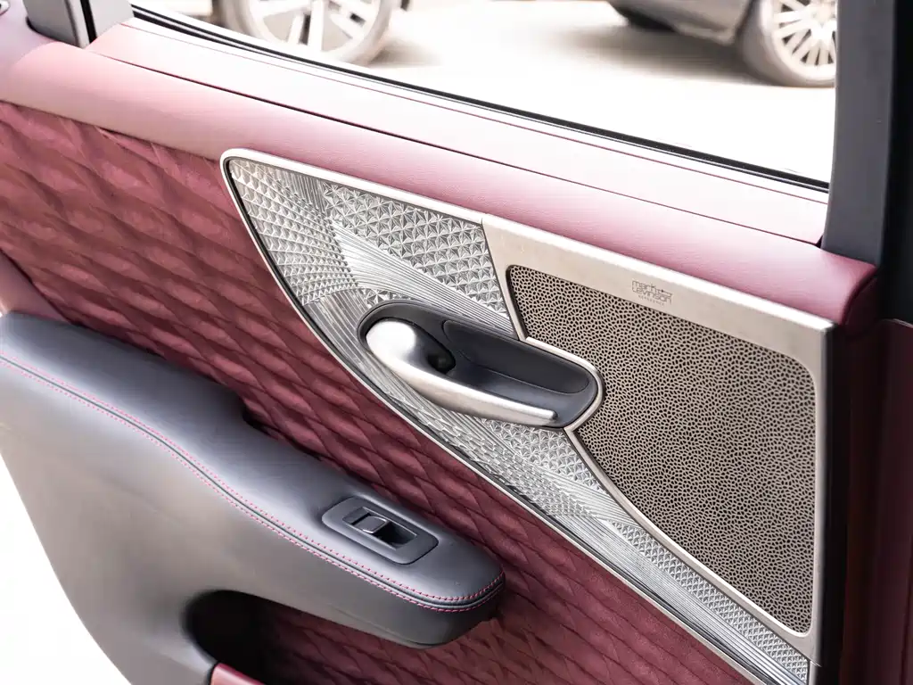 Lexus LS 500h Executive Edition 2021