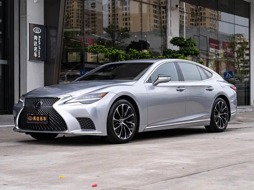 Lexus LS 500h Executive Edition 2021