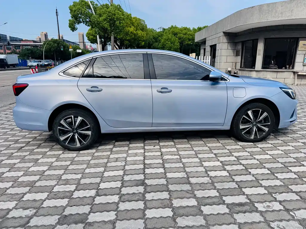 Rising ER6 2021 New Motion Edition 620km Smart Driving Edition