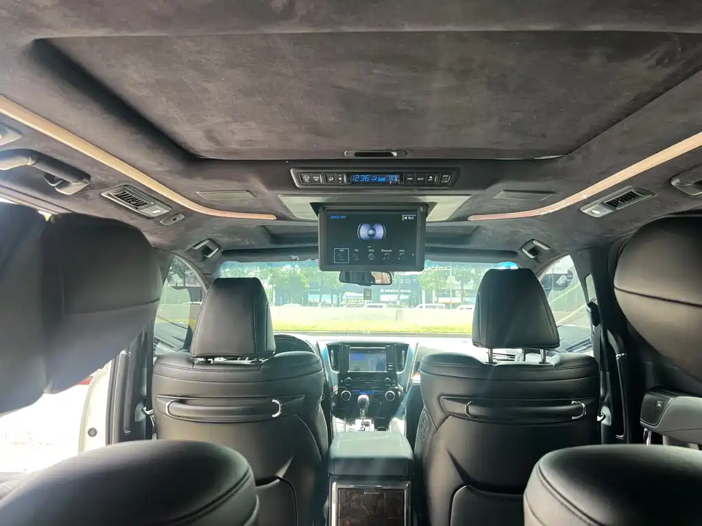 Alphard 2018 Facelift 3.5L Deluxe