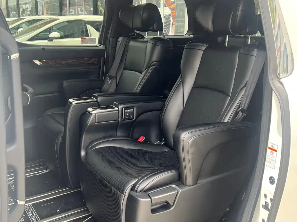Alphard 2018 Facelift 3.5L Deluxe