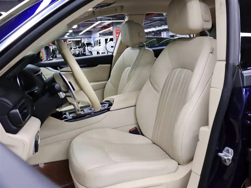 Levante 2021 3.0T Standard
